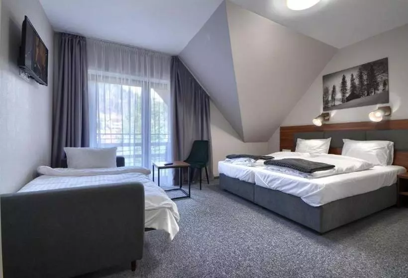 تختخواب و صبحانه Gucio