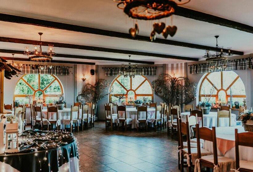 Nocleg ze śniadaniem Karolowy Dwór