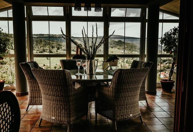 Nocleg ze śniadaniem Karolowy Dwór