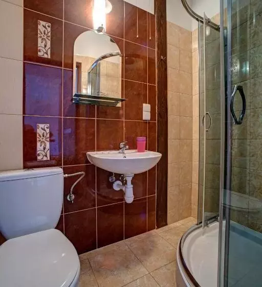 Aamiaismajoitus (B&B) Noclegi Dwór Szlachecki Biedaczów