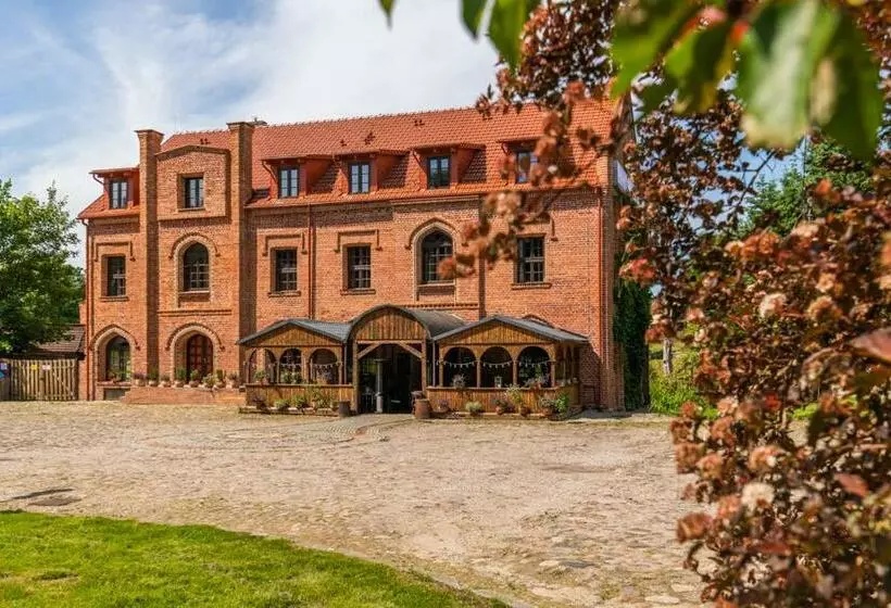 Aamiaismajoitus (B&B) Nostalgia Poganice