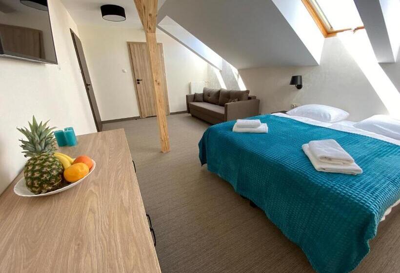 تختخواب و صبحانه Promes Mielno