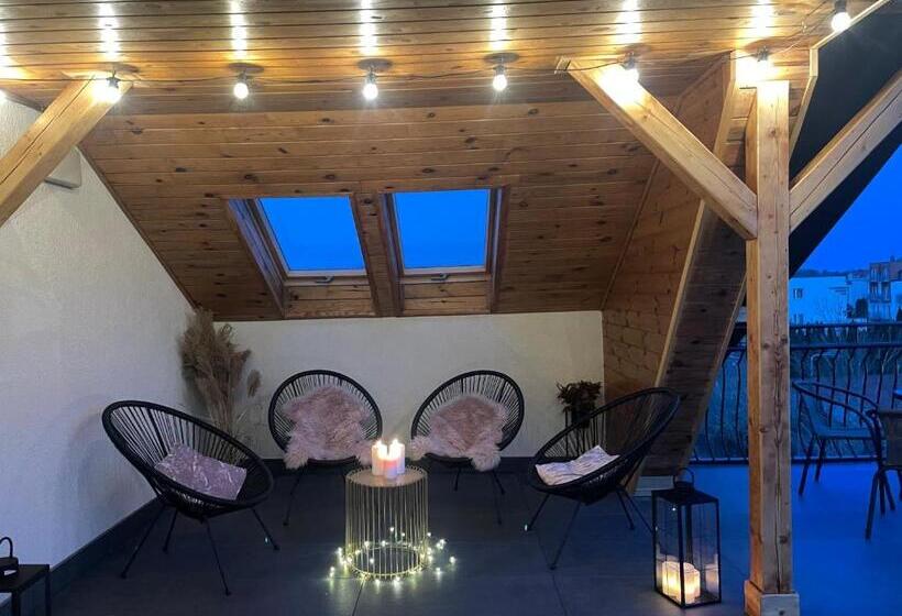 تختخواب و صبحانه Promes Mielno