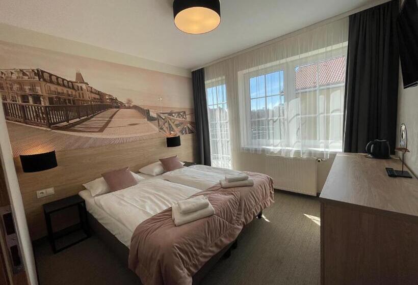 تختخواب و صبحانه Promes Mielno