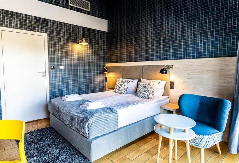 민박 Salio Equisport Resort