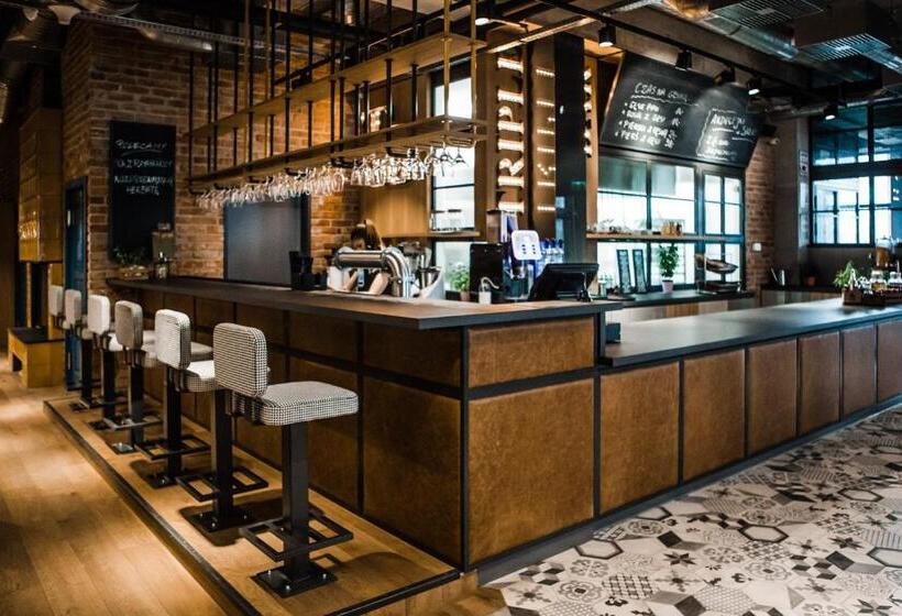 민박 Salio Equisport Resort