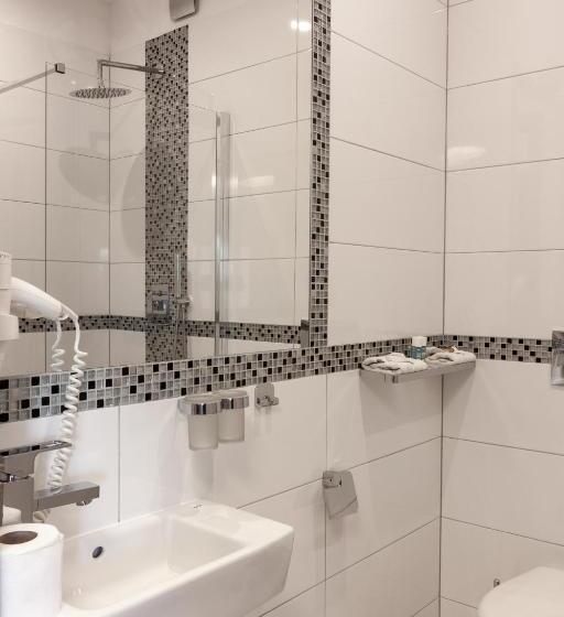 تختخواب و صبحانه Solina Resort