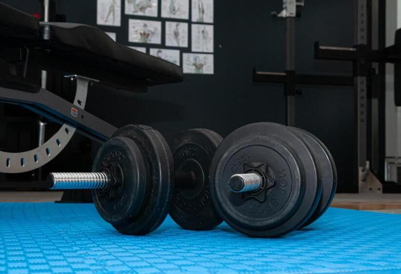 تختخواب و صبحانه Solina Resort