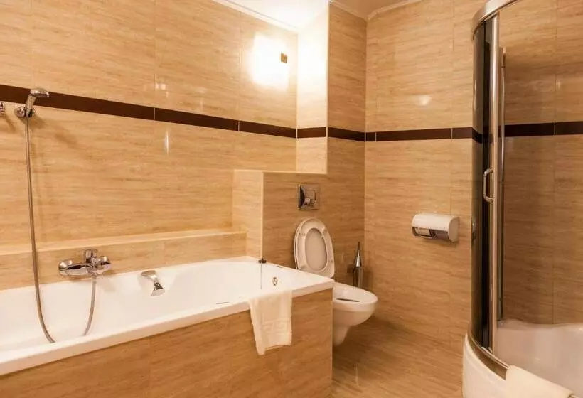 Aamiaismajoitus (B&B) To Tu