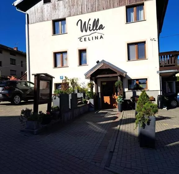 ベッドアンドブレックファースト Willa Celina