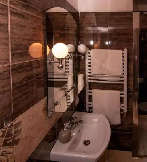 Aamiaismajoitus (B&B) Willa Pod Starą Skocznią