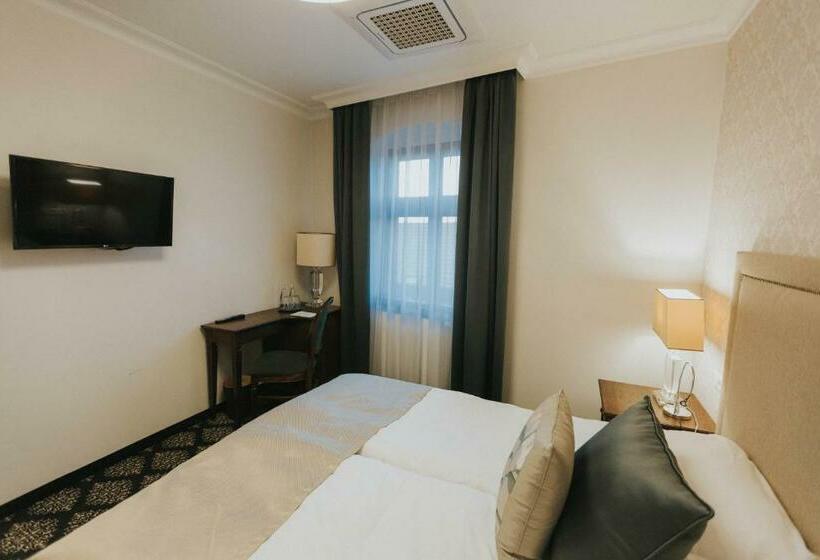 בית מלון כפרי Hg