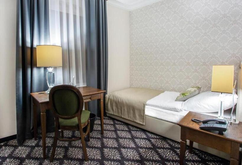 בית מלון כפרי Hg