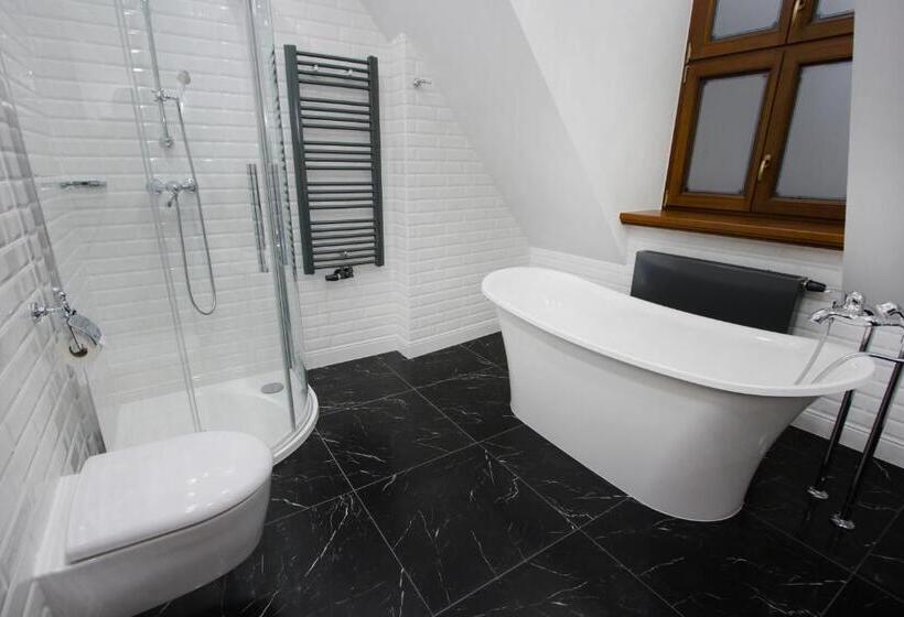 בית מלון כפרי Hg