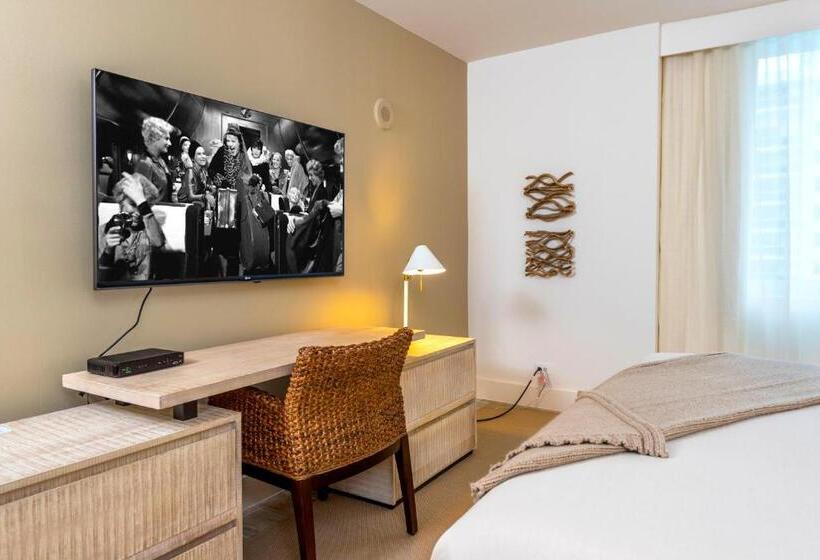 Oceanview Private Condo At 1 Hotel & Homes  906