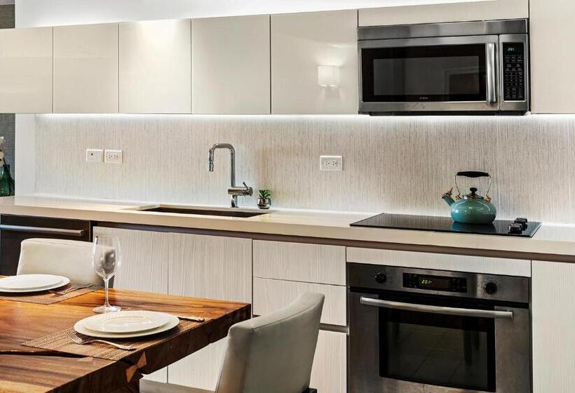 Oceanview Private Condo At 1 Hotel & Homes  906