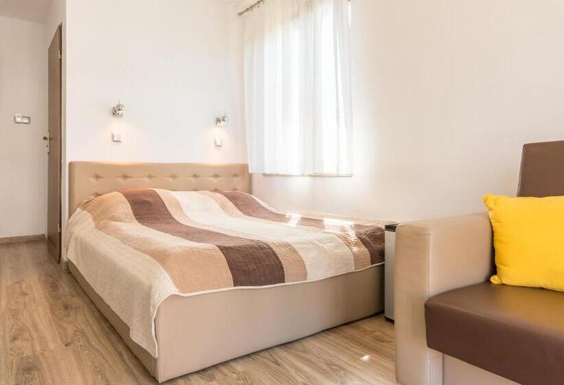 Пансион Amelia