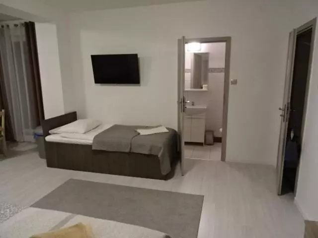 پانسیون Villa Eleven