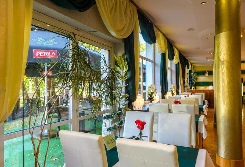 استراحتگاه Kaja Medical & Spa