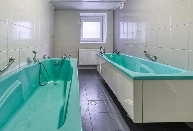 استراحتگاه Kaja Medical & Spa