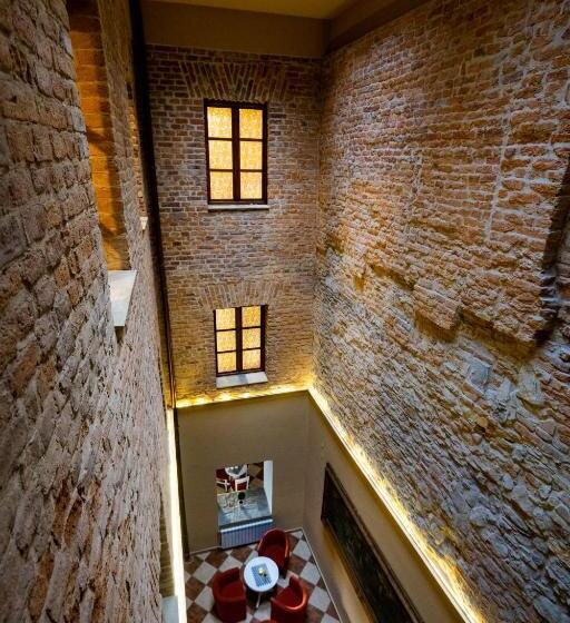 Rynek 7   Apartamenty