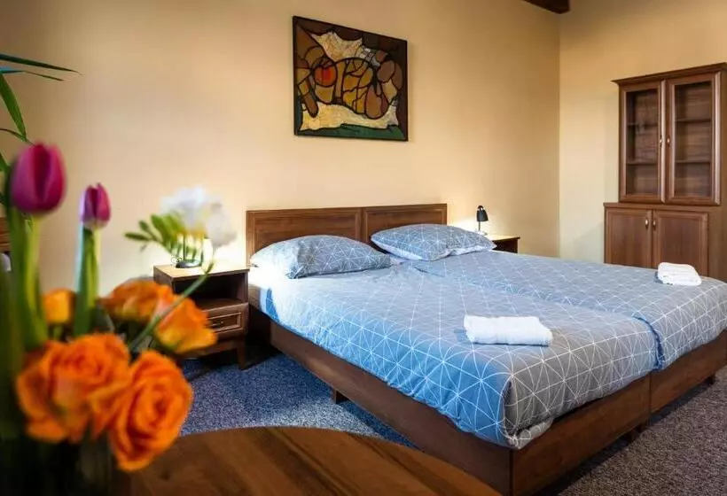 Rynek 7   Apartamenty