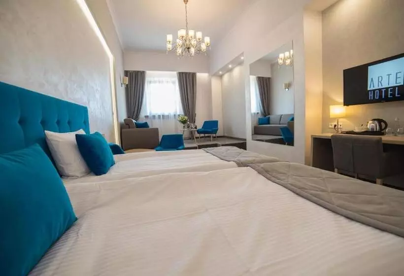 ユースホステル Arte