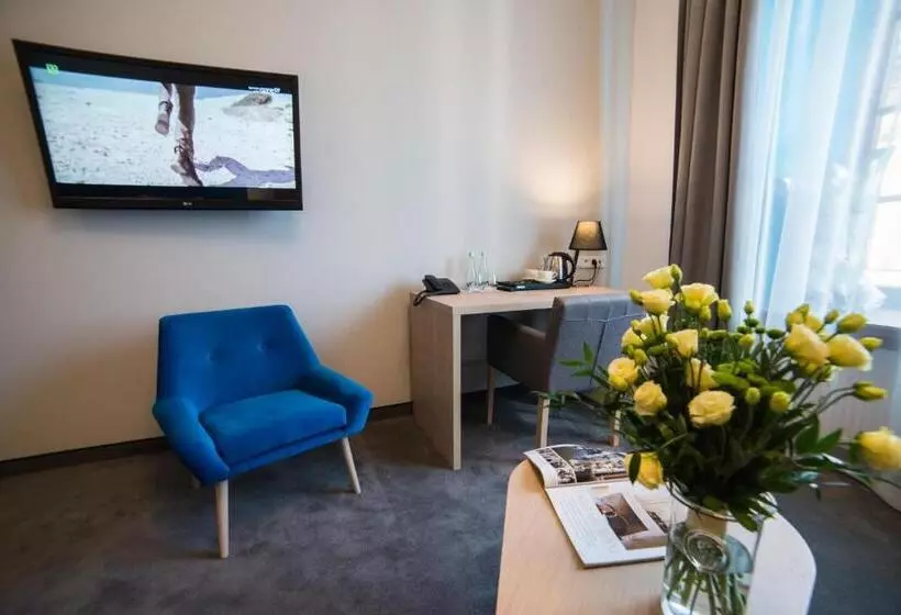 ユースホステル Arte