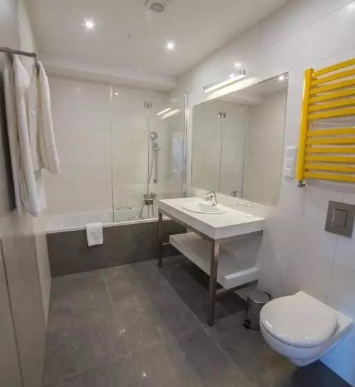 ユースホステル Arte