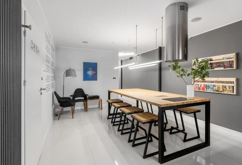 هاستل B&b Sport Rooms