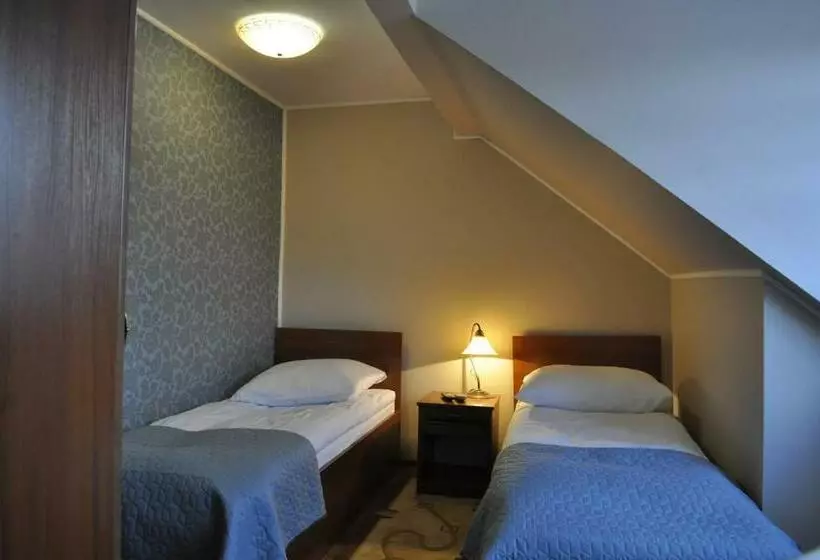 ユースホステル Dworek Biała Dama