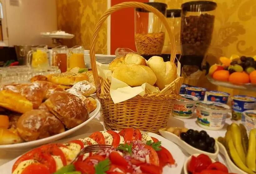 هاستل Restauracja Hotel Przystan