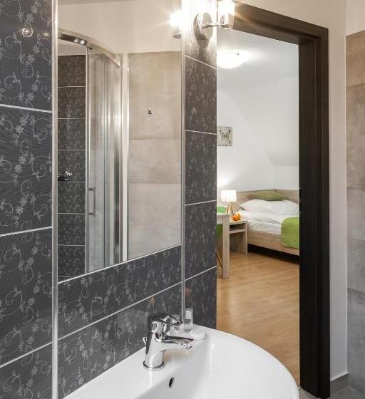 Albergue Villa Margo