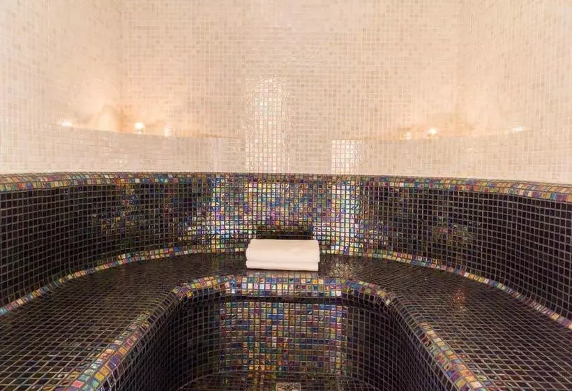 Aamiaismajoitus (B&B) Giewont