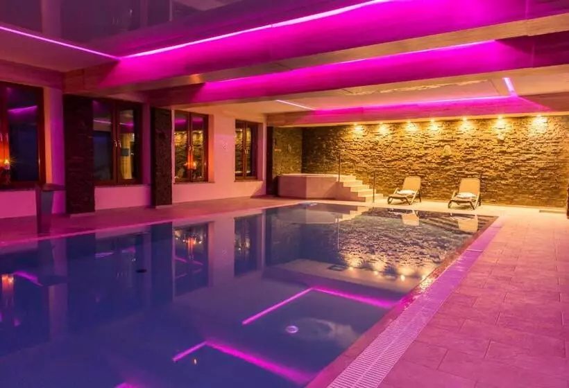 Aamiaismajoitus (B&B) Giewont