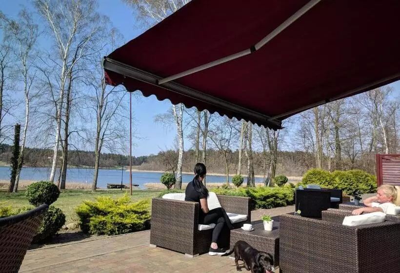 Aamiaismajoitus (B&B) Villa Plena