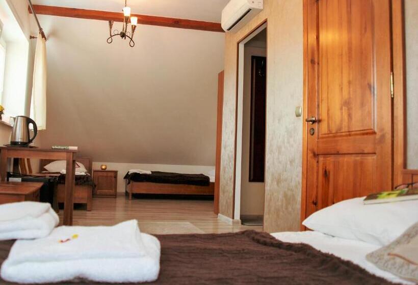 ベッドアンドブレックファースト Willa Kazimiera