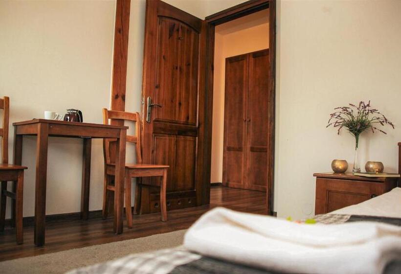 ベッドアンドブレックファースト Willa Kazimiera