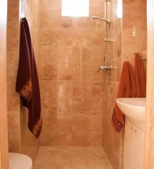 Hostelswidnicka24