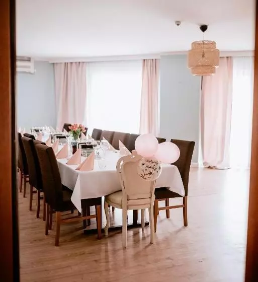 ホテル Apartamenty Gala