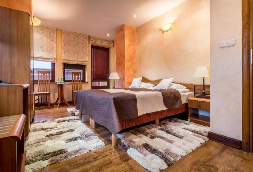 Hotelli Karczma Klimtówka