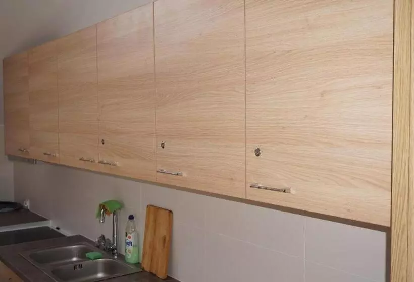 ホテル Kwatery Pracownicze