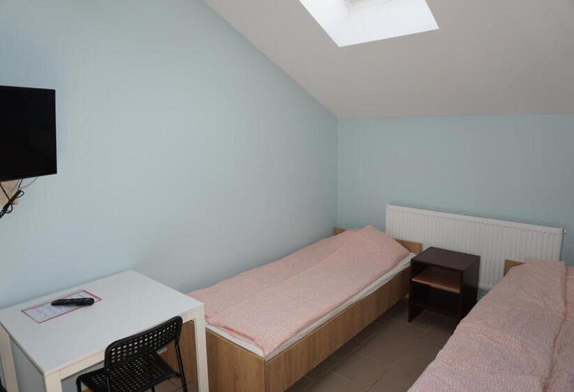 酒店 Kwatery Pracownicze