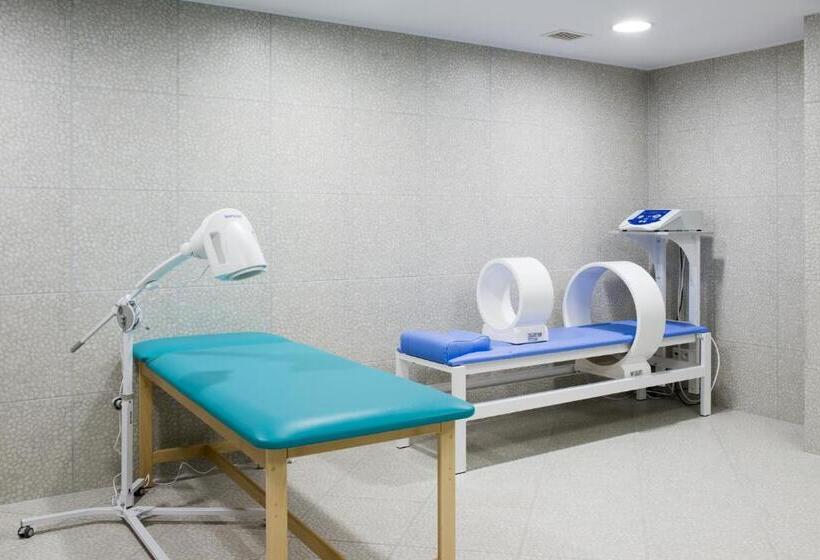 בית מלון כפרי Trojan