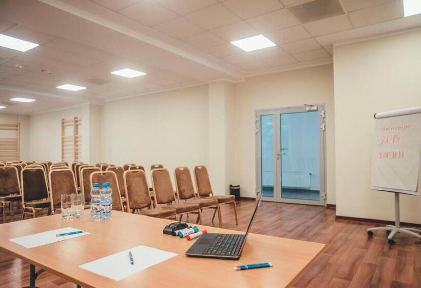 בית מלון כפרי Trojan