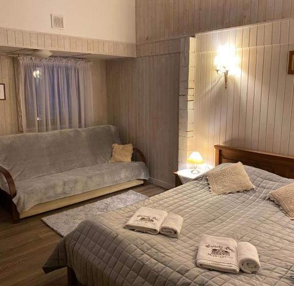 Pensjonat Alpejski Dwór