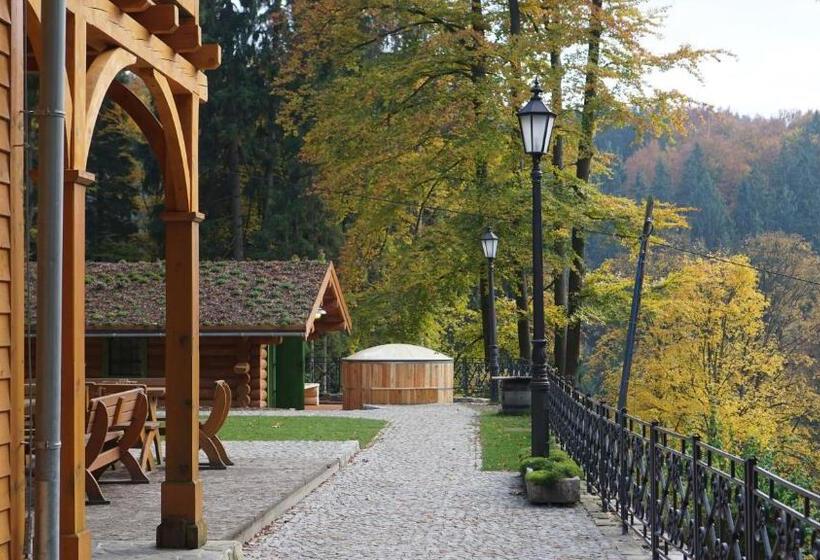 Pensjonat Alpejski Dwór