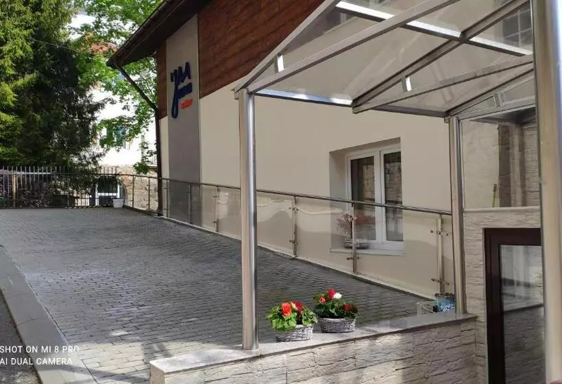 استراحتگاه Willa Jasna