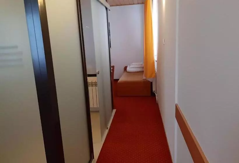 استراحتگاه Willa Jasna