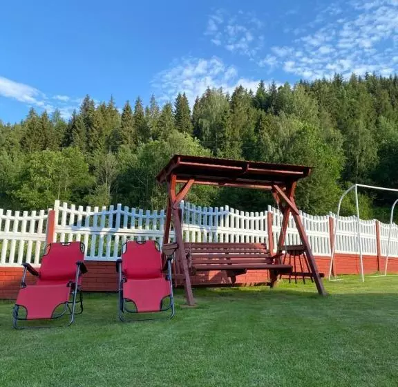 Aamiaismajoitus (B&B) Agroturystyka U Czepiela